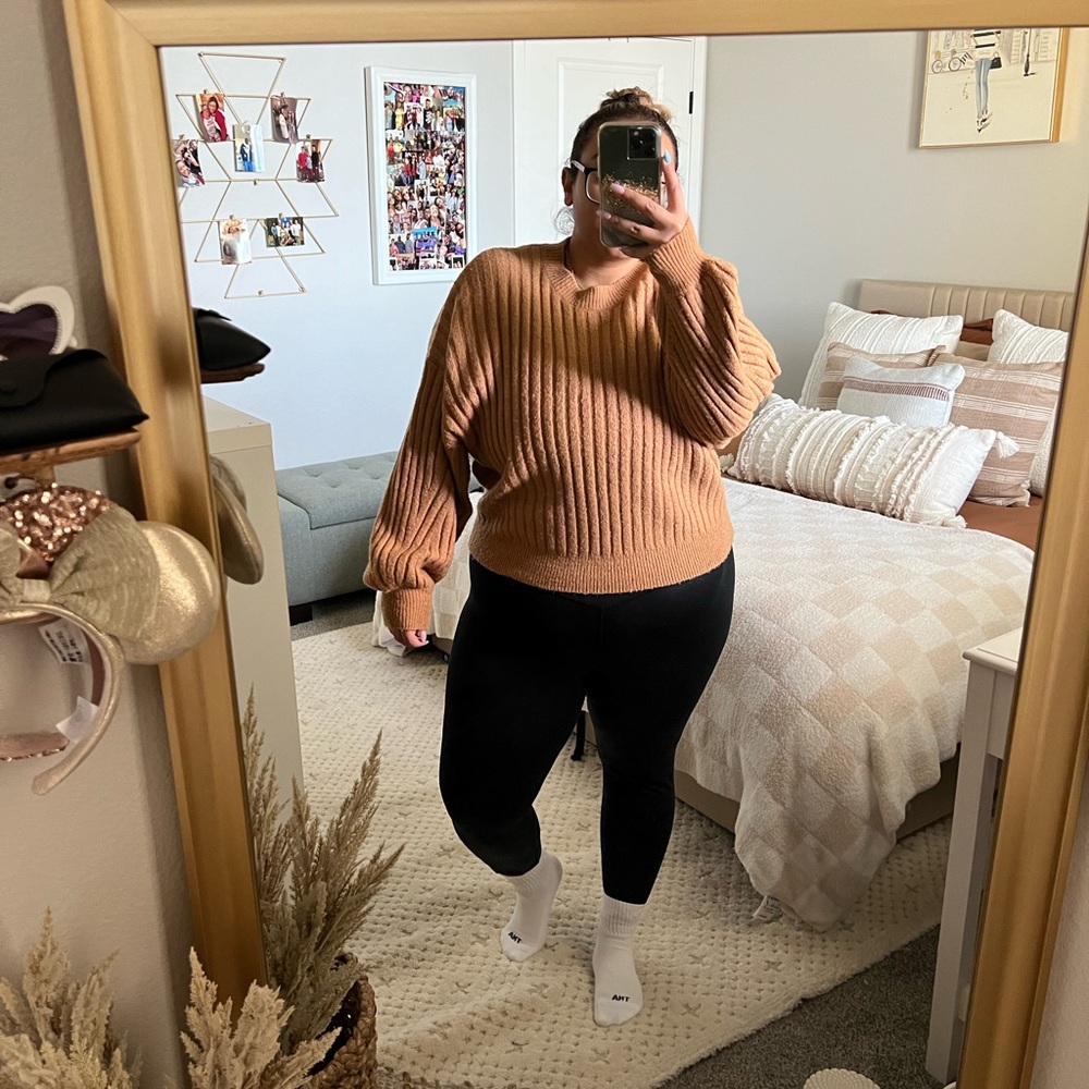 Cozy Ribbed Sweater in Warm Tan